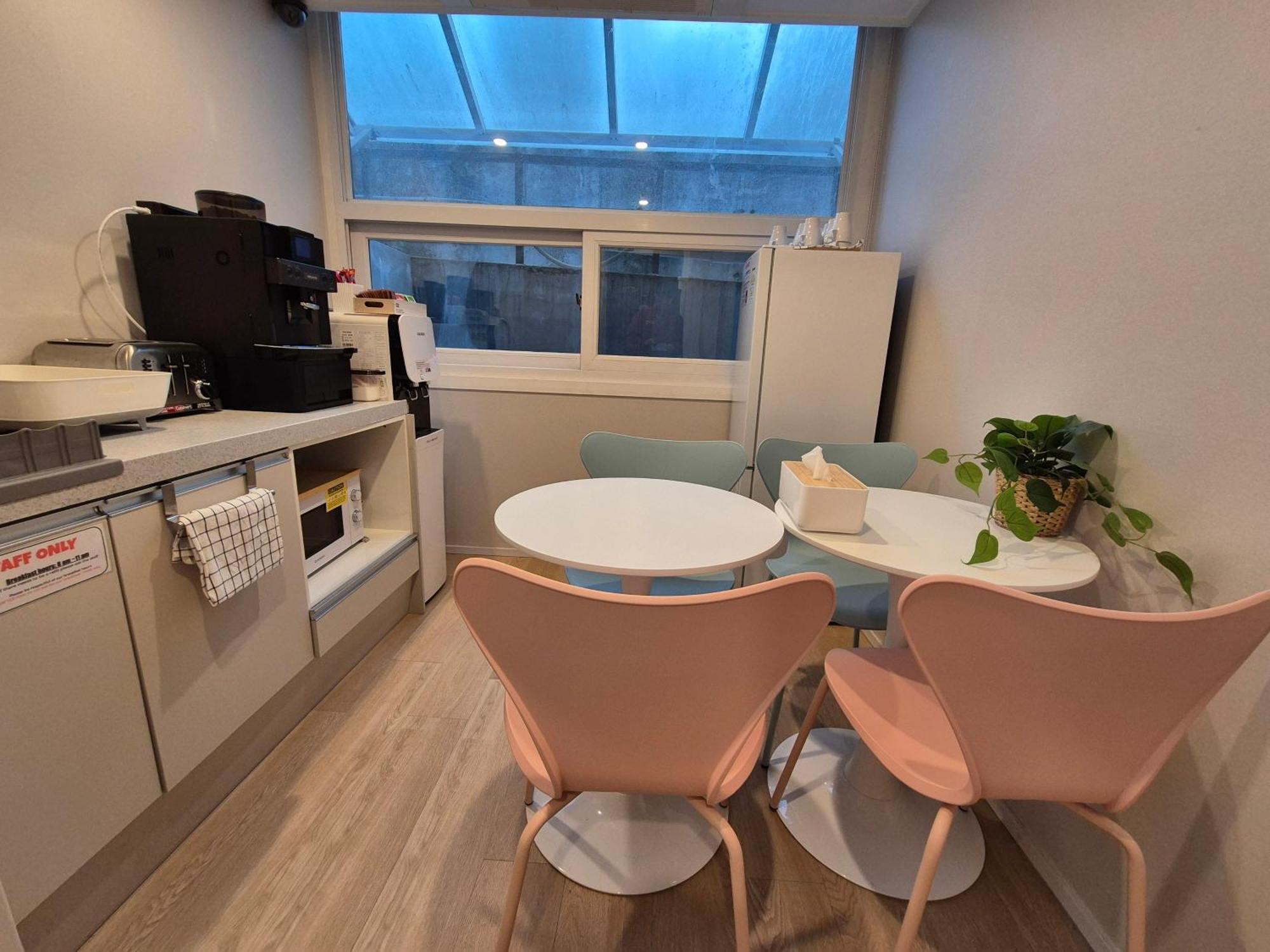 Oyo Hostel Myeongdong 6 Seoel Buitenkant foto